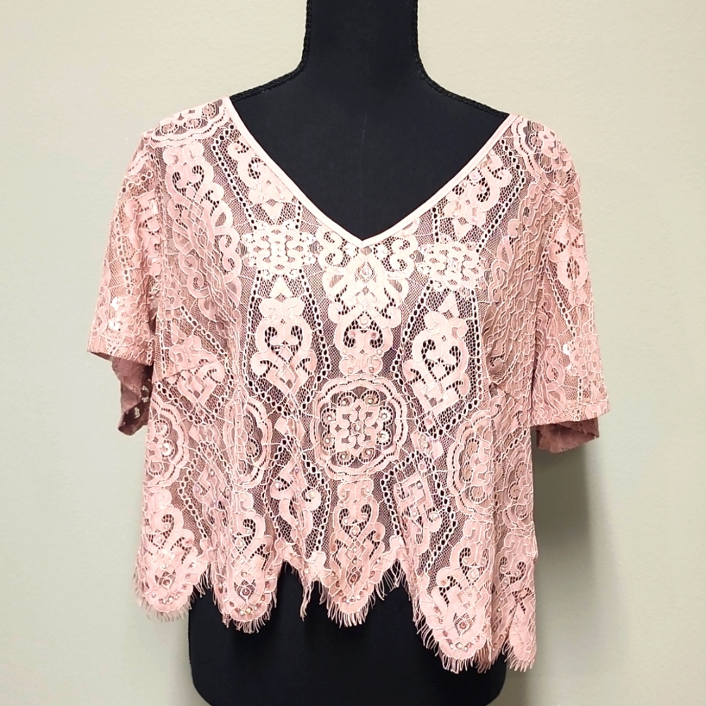 Lace crop top